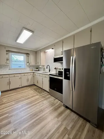 215 N Edgewood Avenue Williamston NC 27892