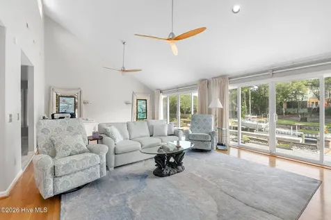 116 Beechwood Drive Pine Knoll Shores NC 28512