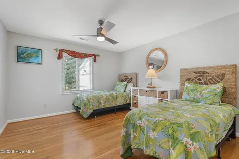 116 Beechwood Drive Pine Knoll Shores NC 28512