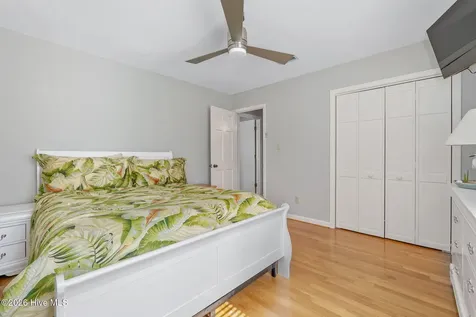 116 Beechwood Drive Pine Knoll Shores NC 28512