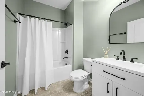 3708 Old Sand Mine Drive Wilmington NC 28412