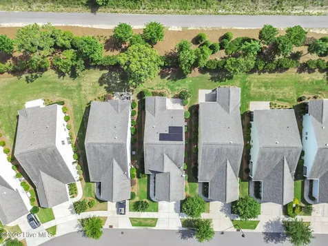 3708 Old Sand Mine Drive Wilmington NC 28412