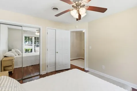6211 Wrightsville Avenue Wilmington NC 28403