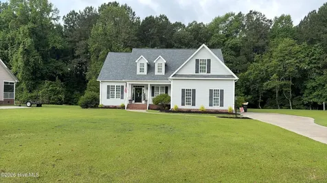 3204 Misty Pines Road Greenville NC 27858