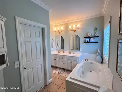 3204 Misty Pines Road Greenville NC 27858