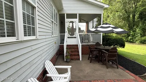3204 Misty Pines Road Greenville NC 27858
