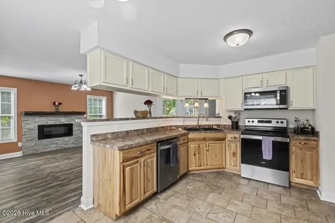 132 Forest Bluff Drive Jacksonville NC 28540