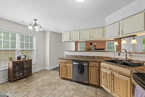 132 Forest Bluff Drive Jacksonville NC 28540