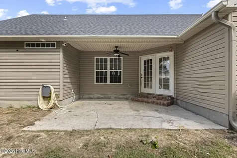 132 Forest Bluff Drive Jacksonville NC 28540