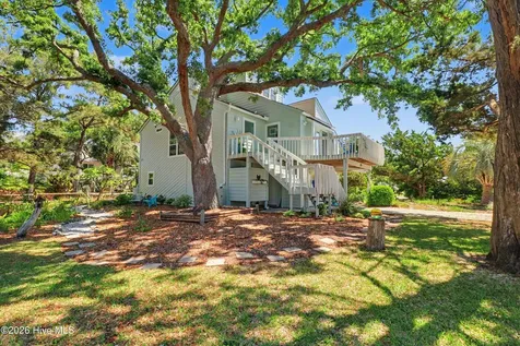 301 22nd Place E Oak Island NC 28465