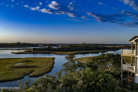 0 W Wilmington Avenue Surf City NC 28445