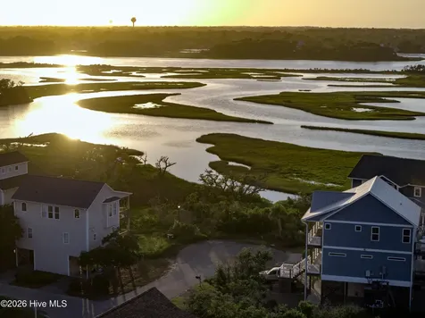 0 W Wilmington Avenue Surf City NC 28445