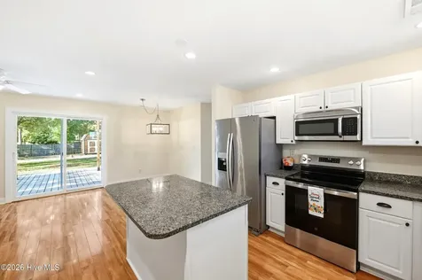 548 Manassas Drive Wilmington NC 28409