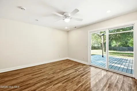 548 Manassas Drive Wilmington NC 28409