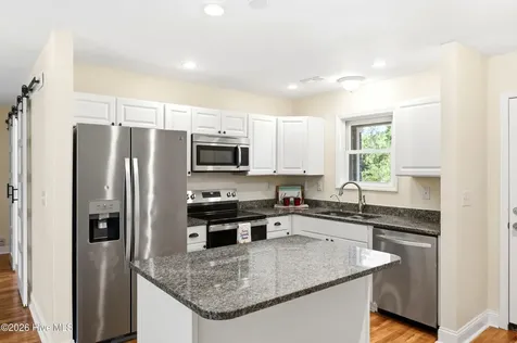 548 Manassas Drive Wilmington NC 28409
