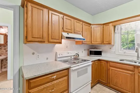 12 Wildwood Lane Foxfire Village NC 27281