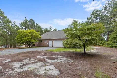 12 Wildwood Lane Foxfire Village NC 27281
