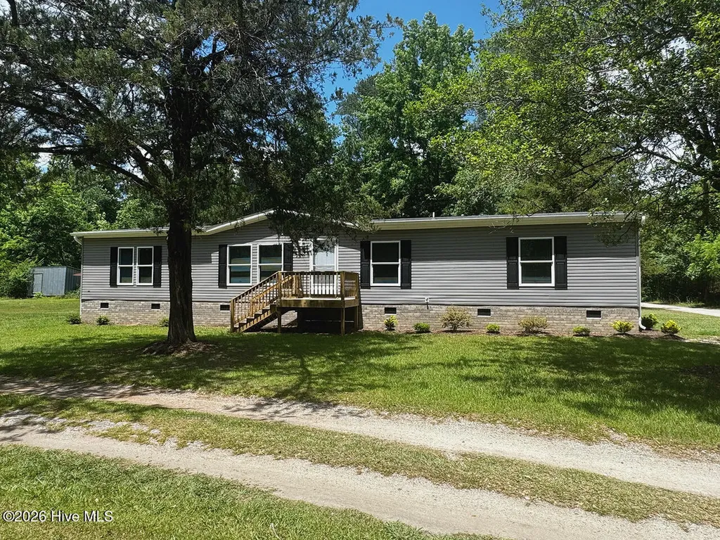 97 Bridgeside Road Rocky Point NC 28457