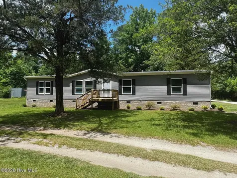 97 Bridgeside Road Rocky Point NC 28457