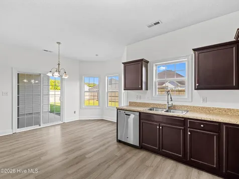 506 Ivory Court Jacksonville NC 28546