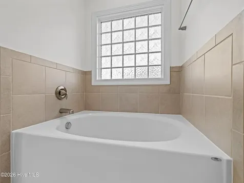 506 Ivory Court Jacksonville NC 28546