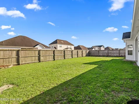 506 Ivory Court Jacksonville NC 28546