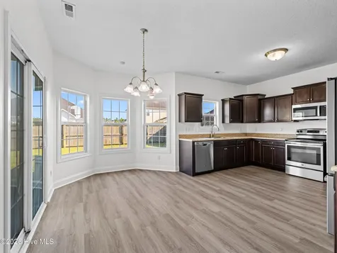 506 Ivory Court Jacksonville NC 28546
