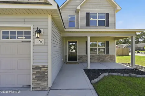 100 Shallow Court Sneads Ferry NC 28460
