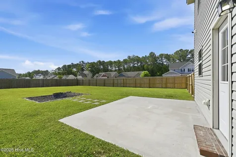100 Shallow Court Sneads Ferry NC 28460