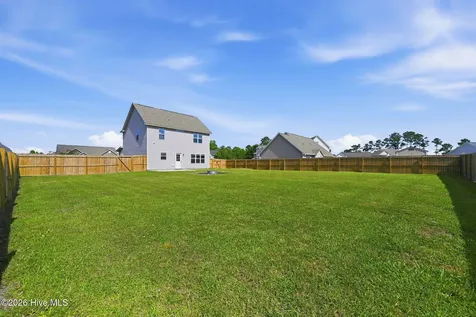 100 Shallow Court Sneads Ferry NC 28460