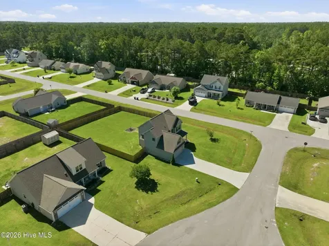 100 Shallow Court Sneads Ferry NC 28460