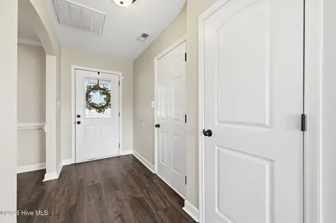 100 Shallow Court Sneads Ferry NC 28460