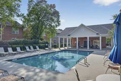 4942 Exton Park Loop Castle Hayne NC 28429