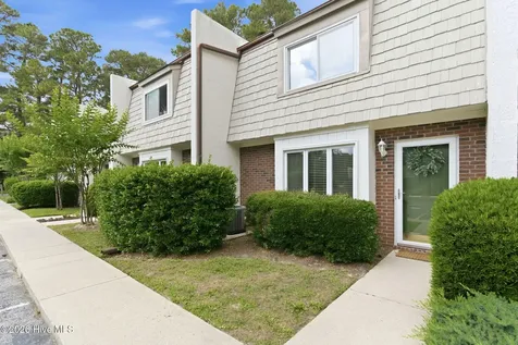 610 Cobblestone Drive Wilmington NC 28405