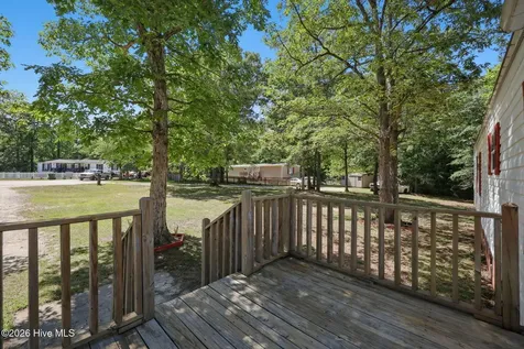 106 Mcclendon Court Richlands NC 28574