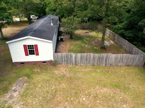 106 Mcclendon Court Richlands NC 28574