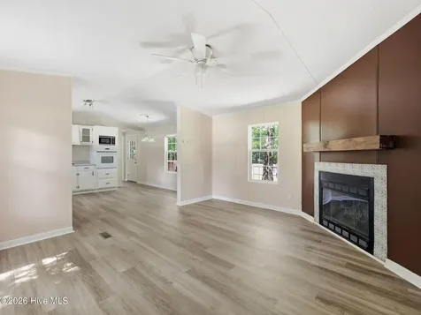 106 Mcclendon Court Richlands NC 28574