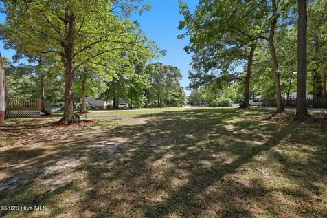 106 Mcclendon Court Richlands NC 28574