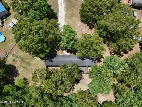 106 Mcclendon Court Richlands NC 28574