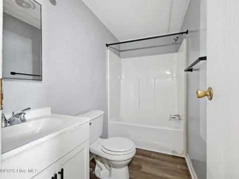 106 Mcclendon Court Richlands NC 28574