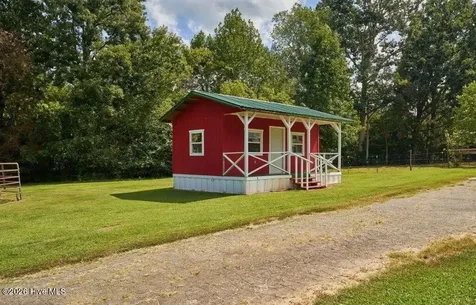 2727 North Moore Road Robbins NC 27325