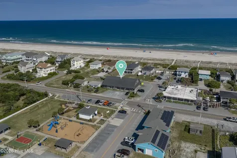 625 S Anderson Boulevard Topsail Beach NC 28445