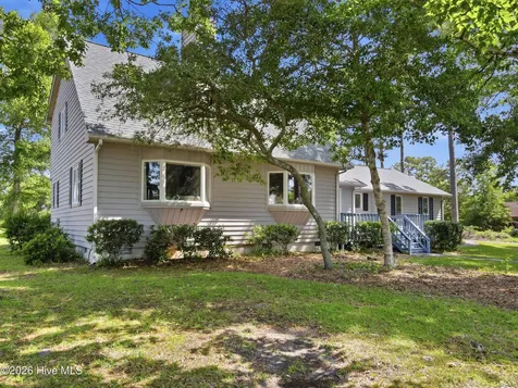 206 Spruce Drive Morehead City NC 28557