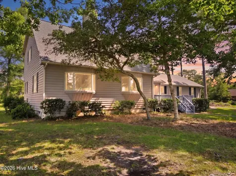 206 Spruce Drive Morehead City NC 28557