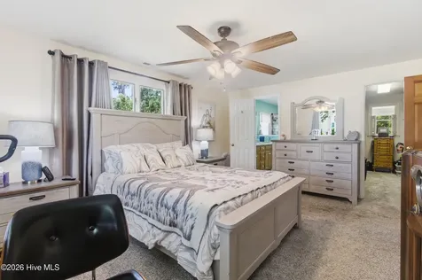 206 Spruce Drive Morehead City NC 28557