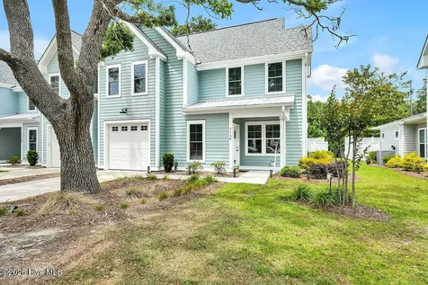 114 W 14th Street Southport NC 28461