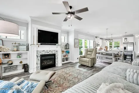 114 W 14th Street Southport NC 28461