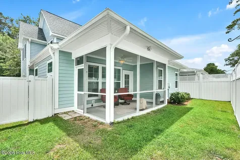 114 W 14th Street Southport NC 28461