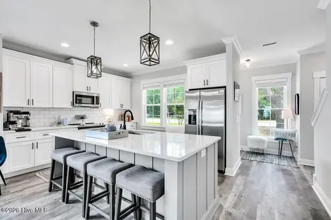 114 W 14th Street Southport NC 28461