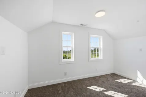 279 Goose Pond Road Marshallberg NC 28553